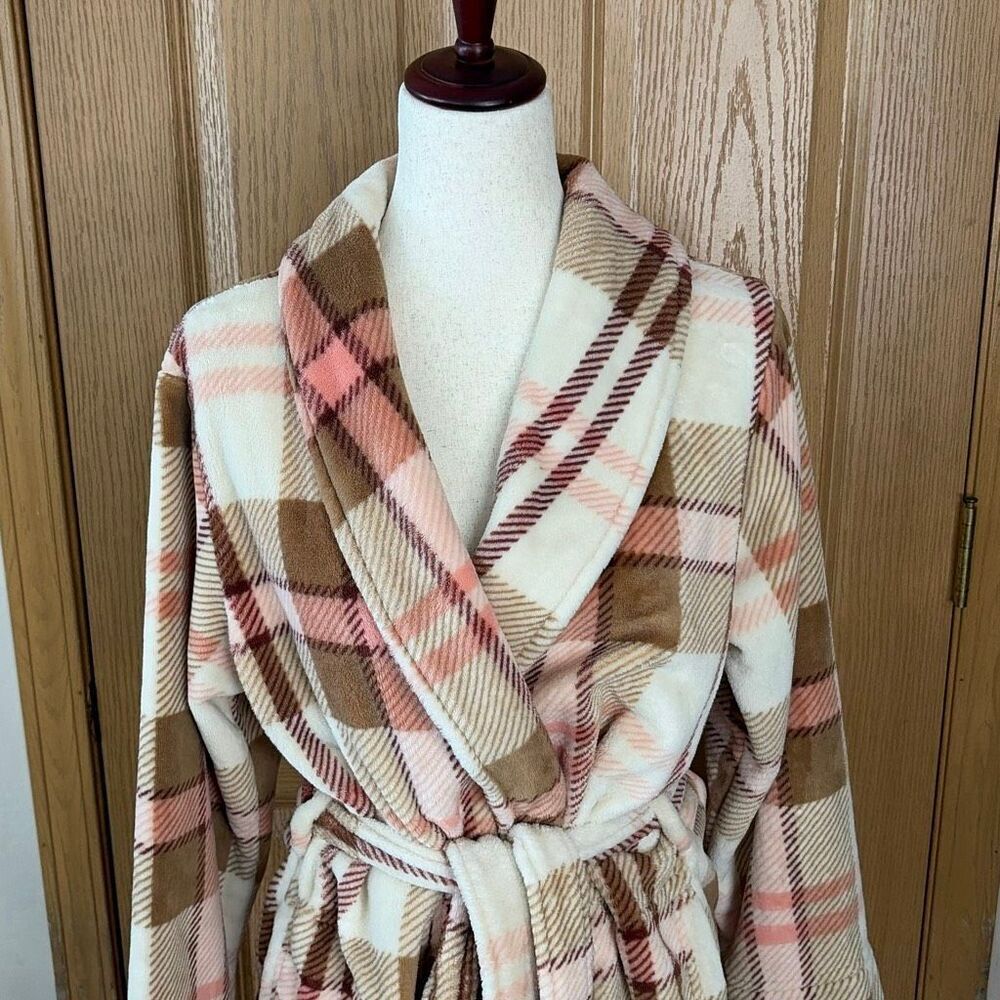 NWOT Vera Bradley Women's Fleece Robe Venetian Plaid Neutral - Picture 4 of 8